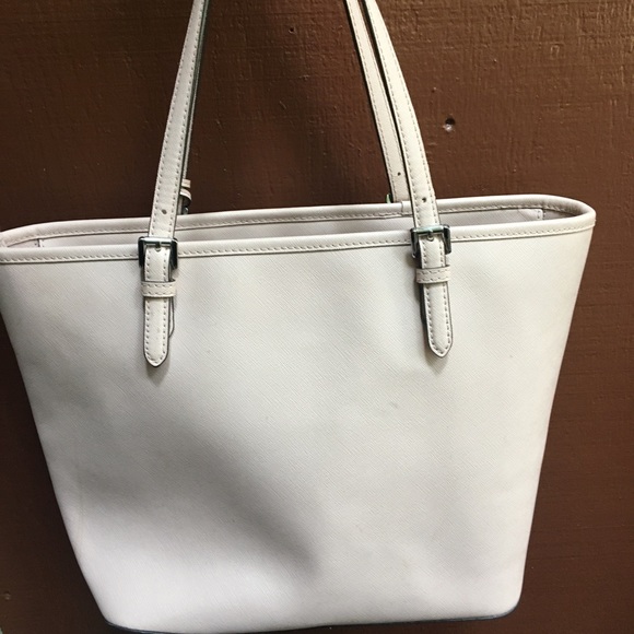 MICKEL KORS PURSE 👜 - Picture 3 of 3